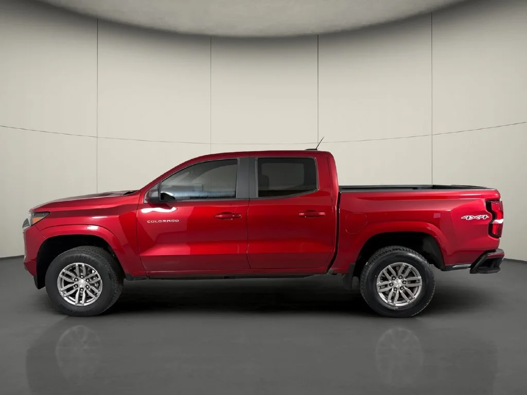 Used 2024 Radiant Red Tintcoat Chevrolet LT image 5
