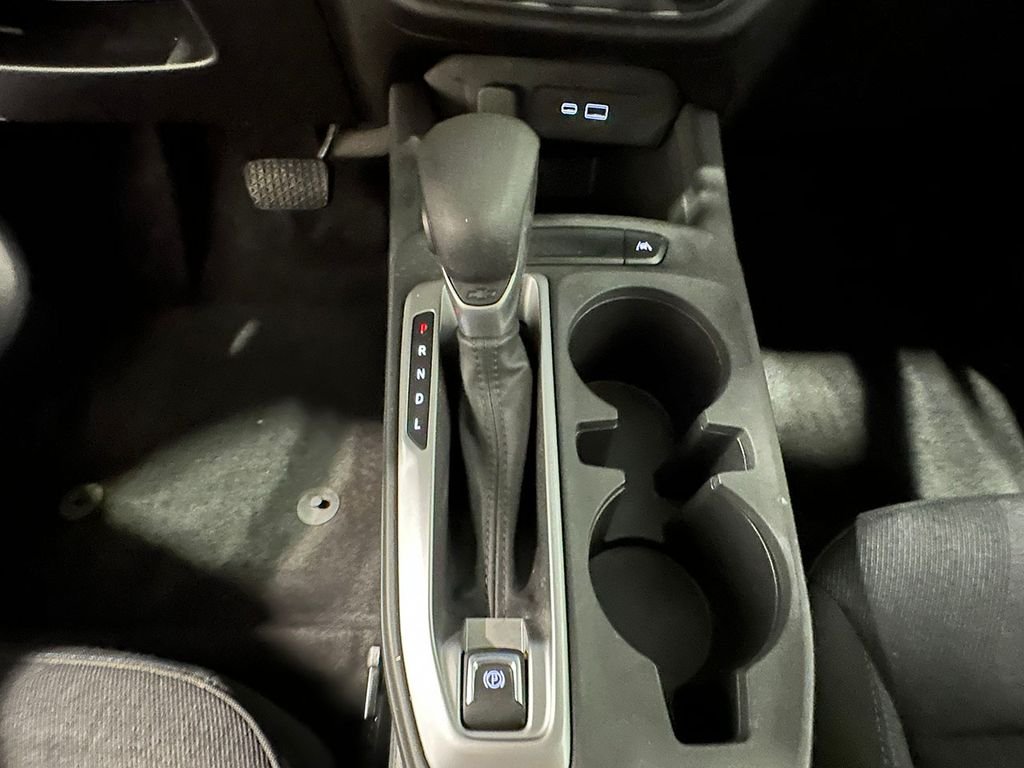 Used 2024 White Chevrolet LS image 32