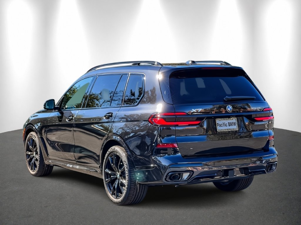 2027 BMW X7 photo 4