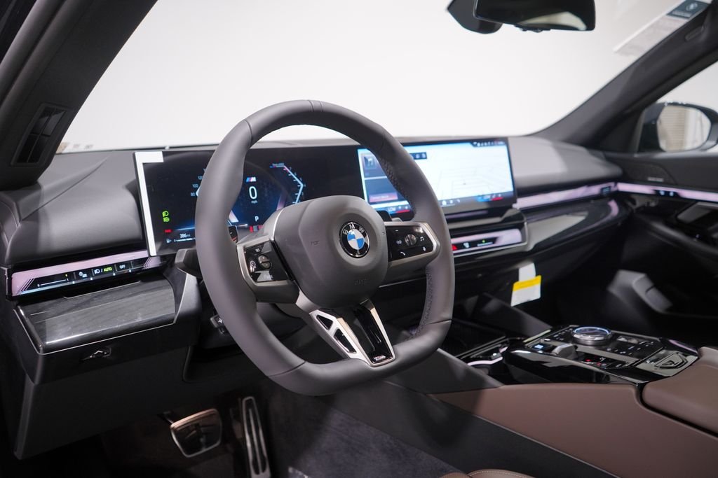 Used 2026 Carbon Black Metallic BMW 530i image 6