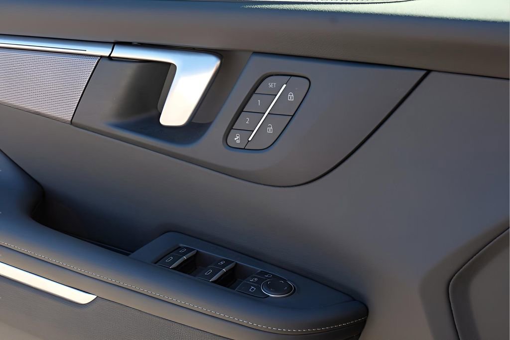 2026 Buick Enclave Sport Touring - Photo 13
