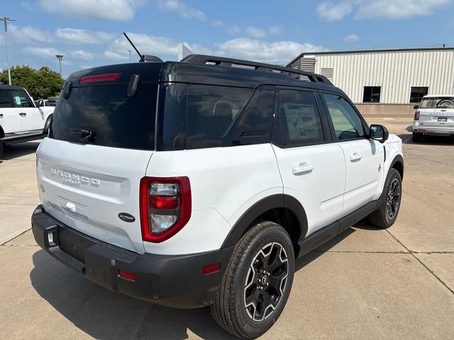 New 2026 Oxford White Ford Outer Banks® image 4