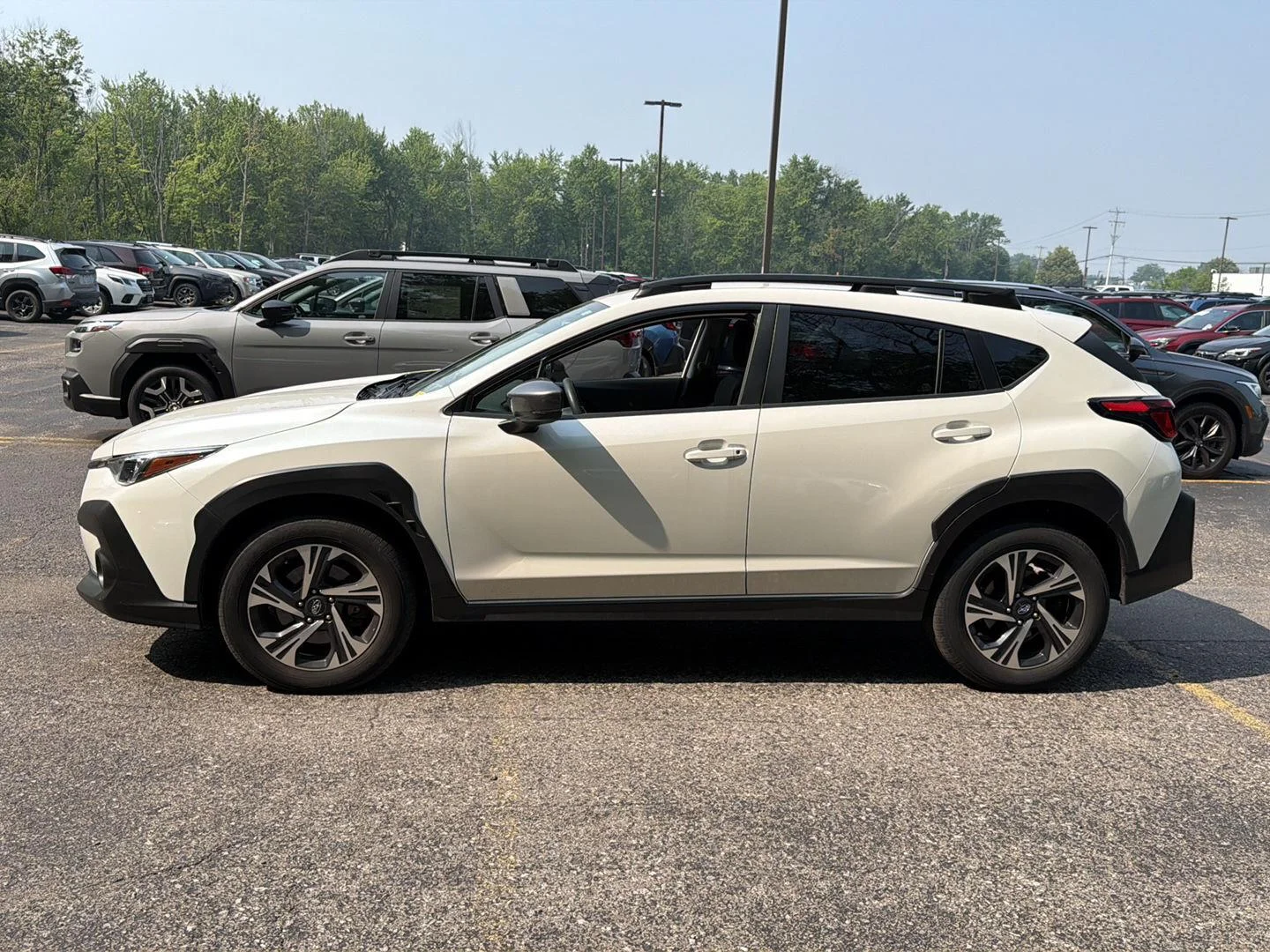 Used 2024 Crystal White Pearl Subaru Premium image 10