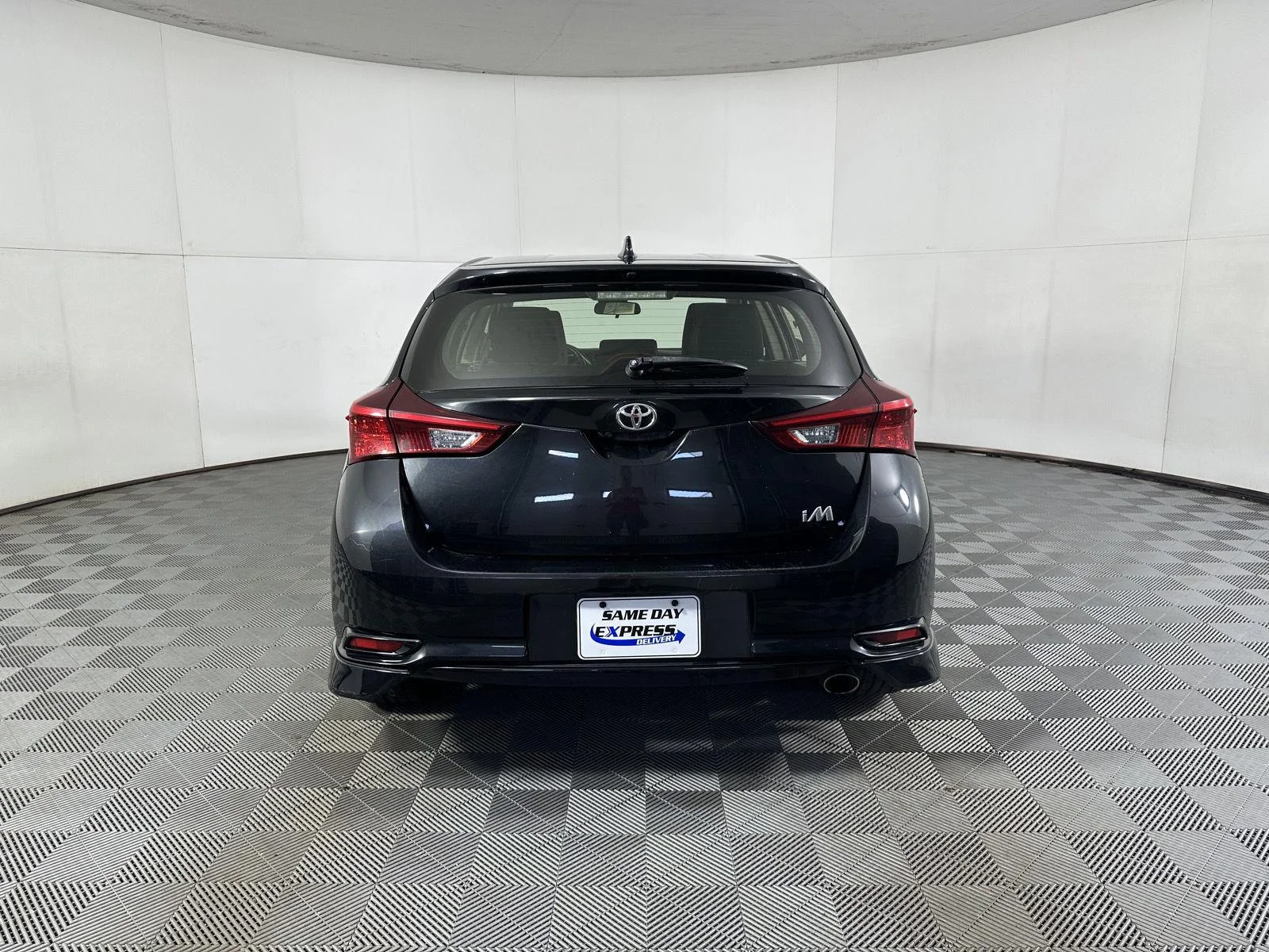 Used 2017 Black Sand Pearl Toyota  image 21