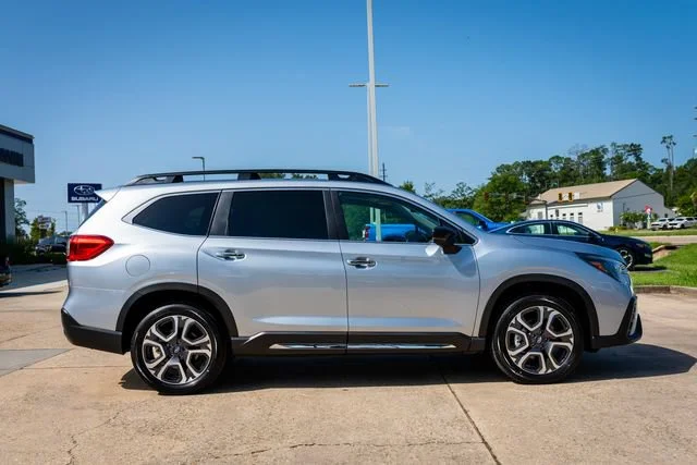 New 2026 Ice Silver Metallic Subaru Touring image 19
