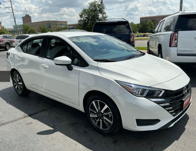 Used 2024 White Nissan SV image 5