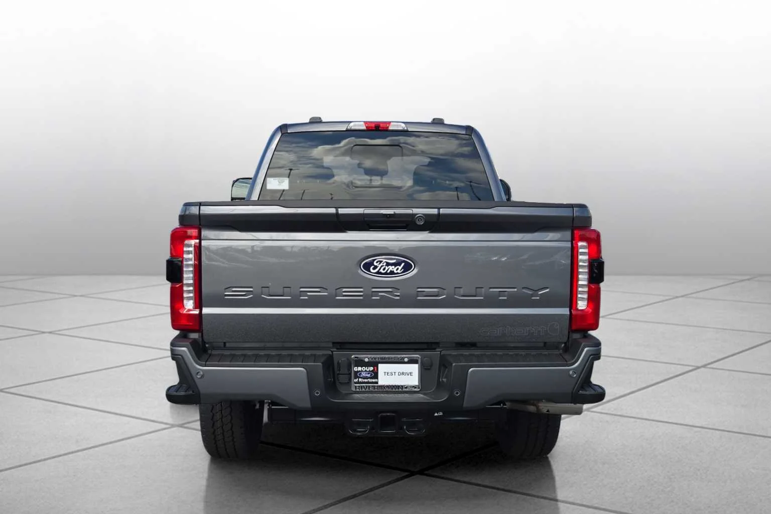 New 2027 Carbonized Gray Metallic Ford F-250® XLT image 4