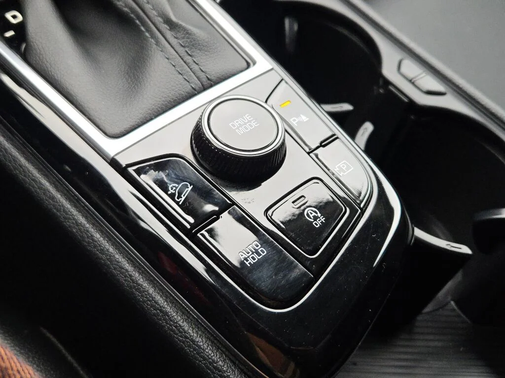 2024 Kia Sportage EX - Photo 25