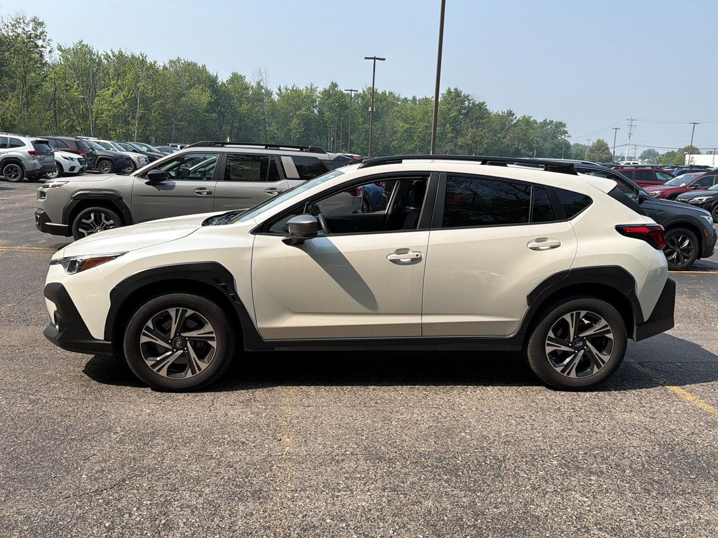 Used 2024 Crystal White Pearl Subaru Premium image 10