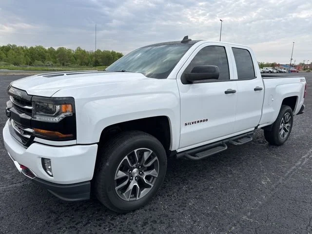 2018 Chevrolet Silverado 1500 LT 4X4 Double Cab Std Box's photo