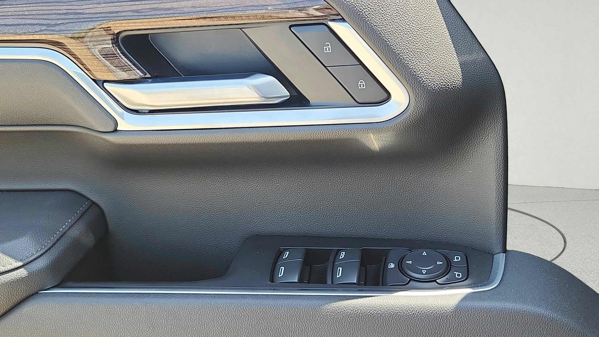 2026 Chevrolet Silverado 1500 RST - Photo 22