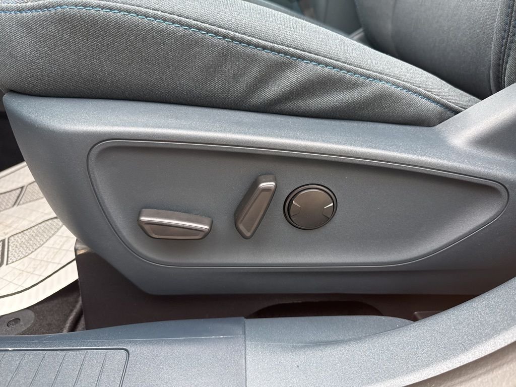 2026 Ford Maverick XLT - Photo 7