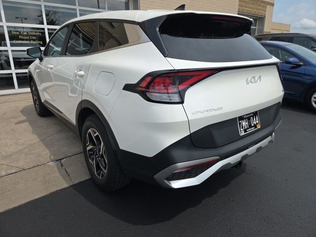 Used 2023 White Kia LX image 4