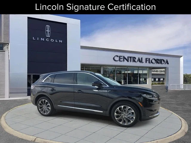 2023 Lincoln Nautilus Reserve