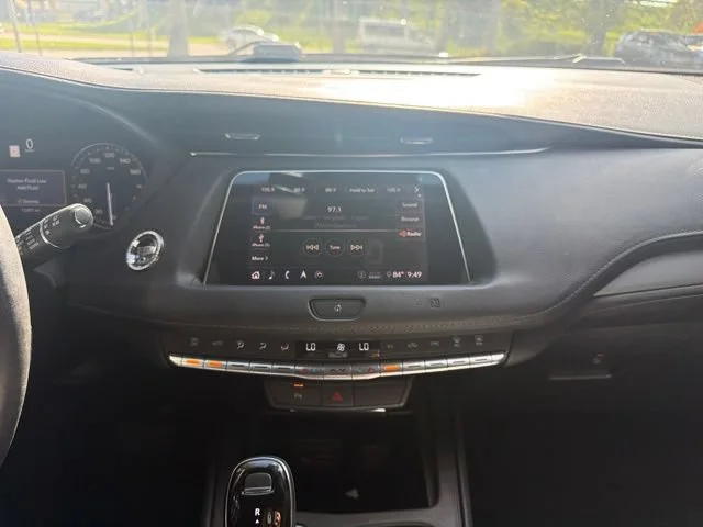 Used 2020 Stellar Black Metallic Cadillac FWD Premium Luxury image 8