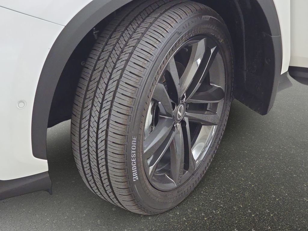 2026 Lexus NX 450h+ Luxury - Photo 32