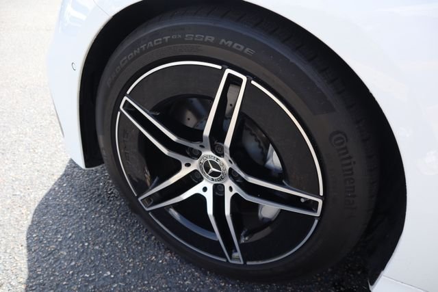 Certified Used 2025 Polar White Mercedes-Benz E 450 image 27