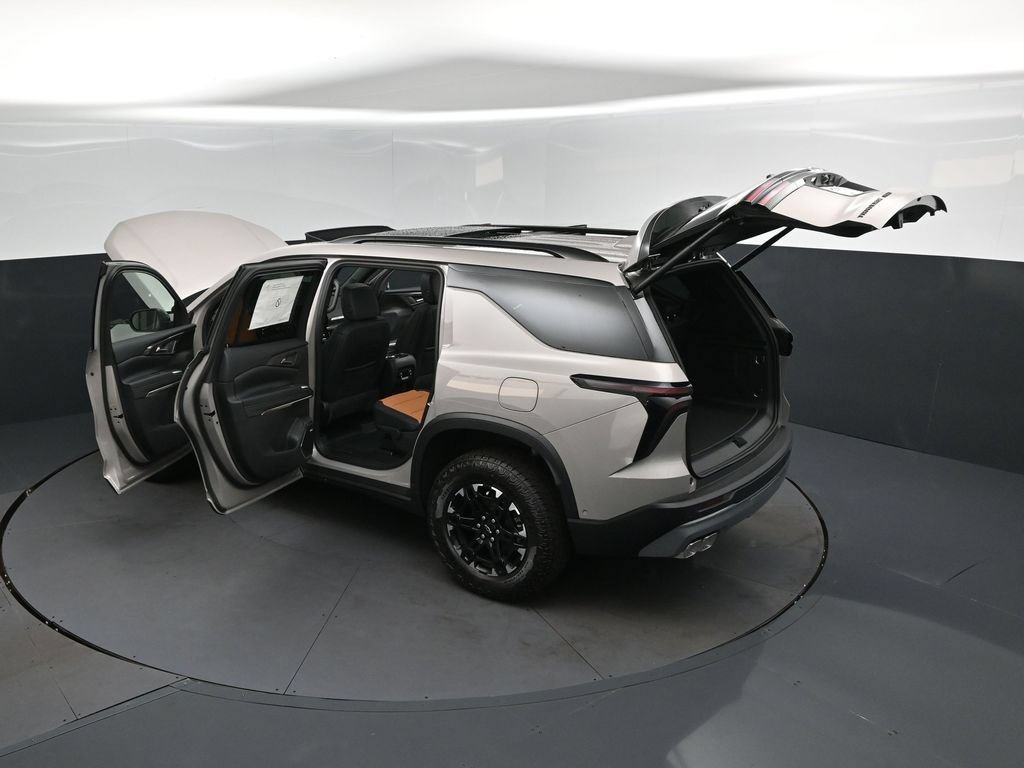2027 Chevrolet Traverse Z71 - Photo 47