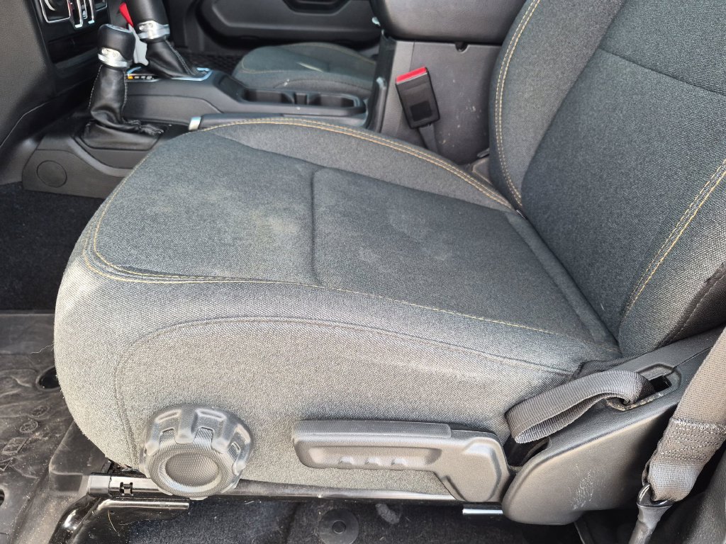 Used 2024 White Jeep Nighthawk image 17