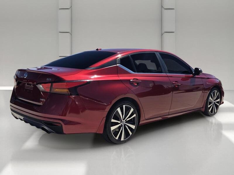 Used 2020 Scarlet NISSAN 2.0 SR SEDAN image 5