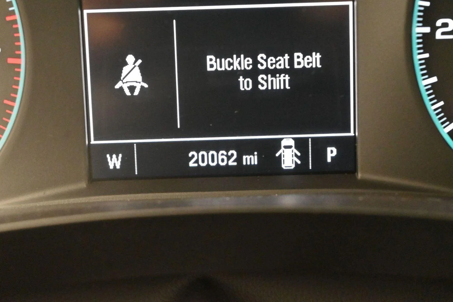 Used 2023 Summit White Chevrolet LT Cloth image 20