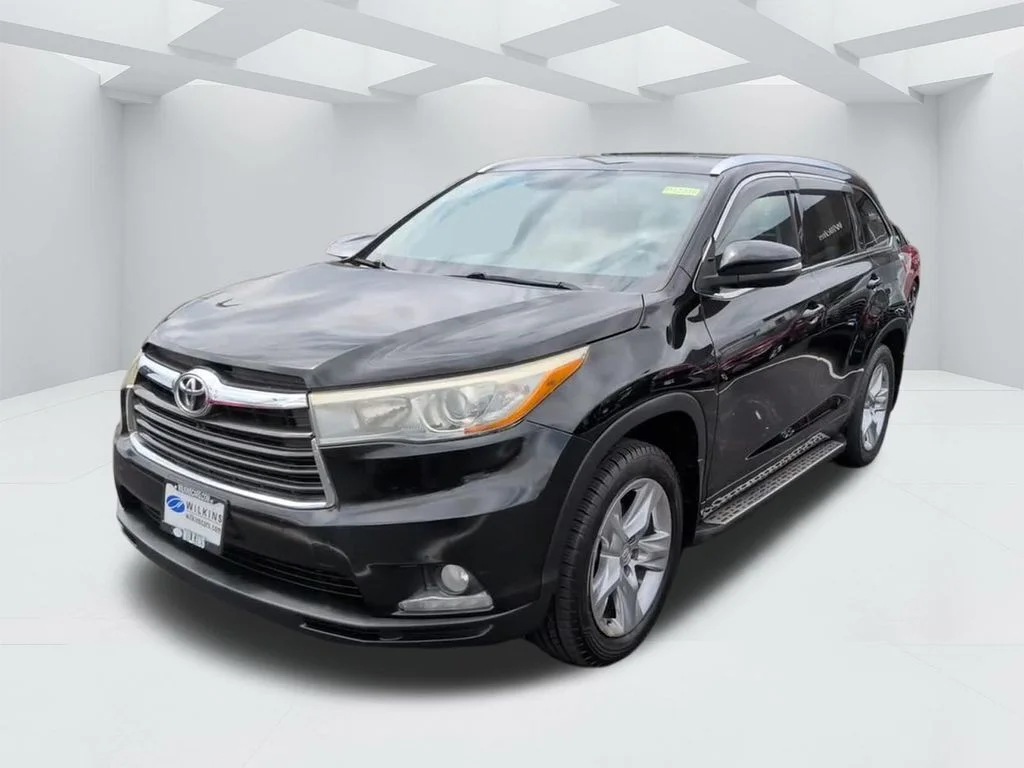 Used 2016 Black Toyota Limited image 1