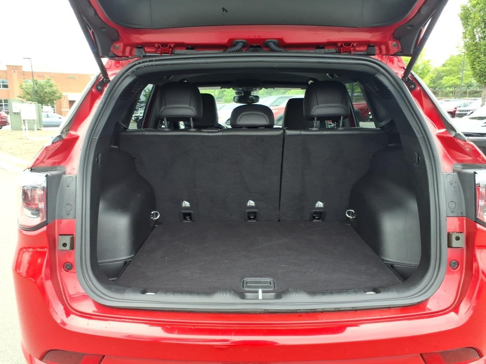 Used 2022 Redline Pearlcoat Jeep (RED) Edition image 32