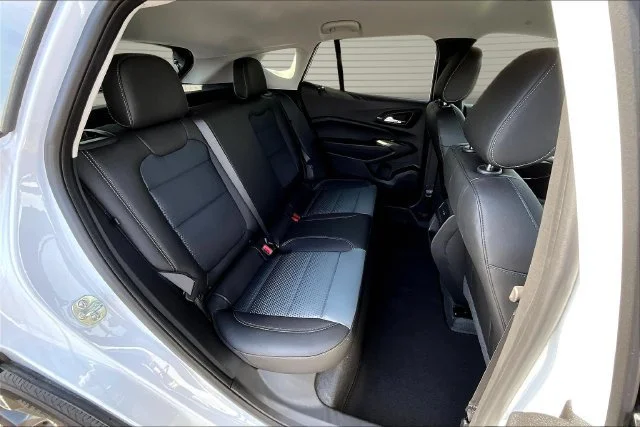 New 2026 Summit White Chevrolet LT image 10