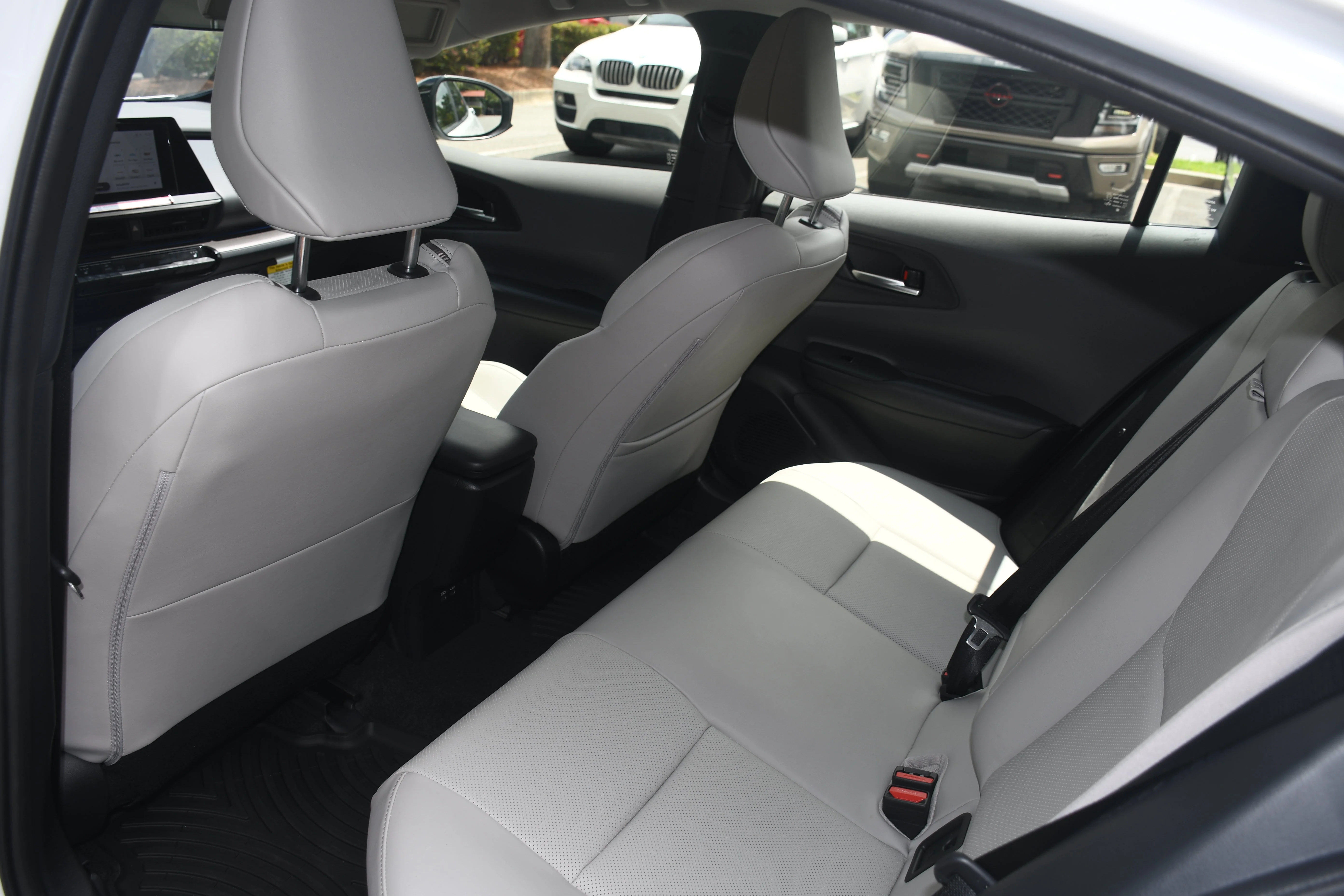 Used 2025 Beige Toyota XLE image 15