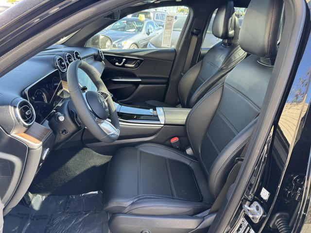 New 2026 Black Mercedes-Benz GLC 300 image 2