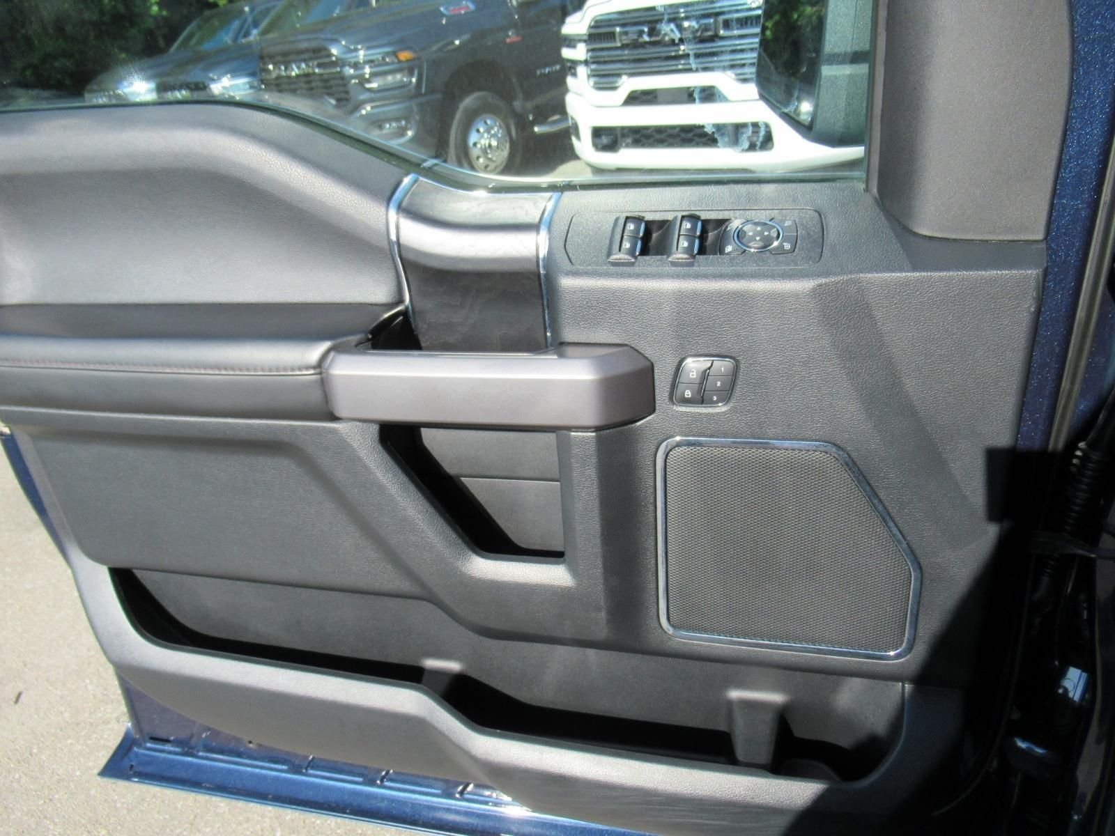 Used 2020 Blue Ford Platinum image 22
