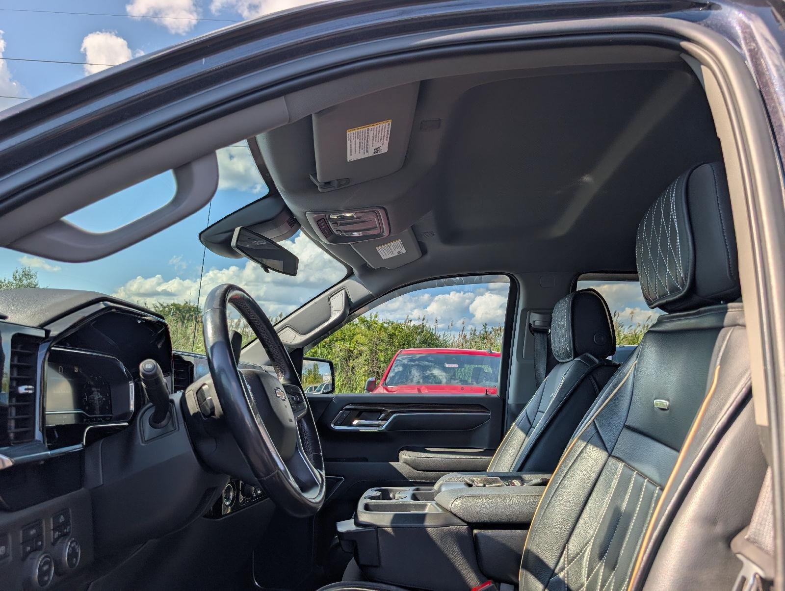 Used 2022 Dark Ash Metallic Chevrolet LT image 8