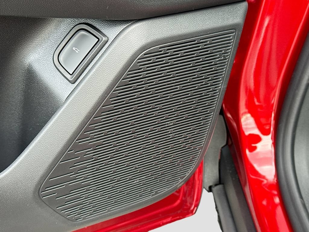 2026 Chevrolet Equinox LT - Photo 21