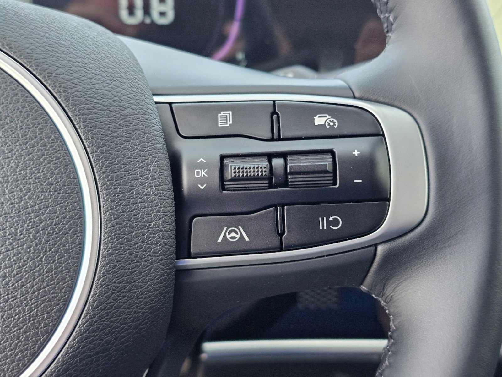 2025 Kia Sportage EX - Photo 21