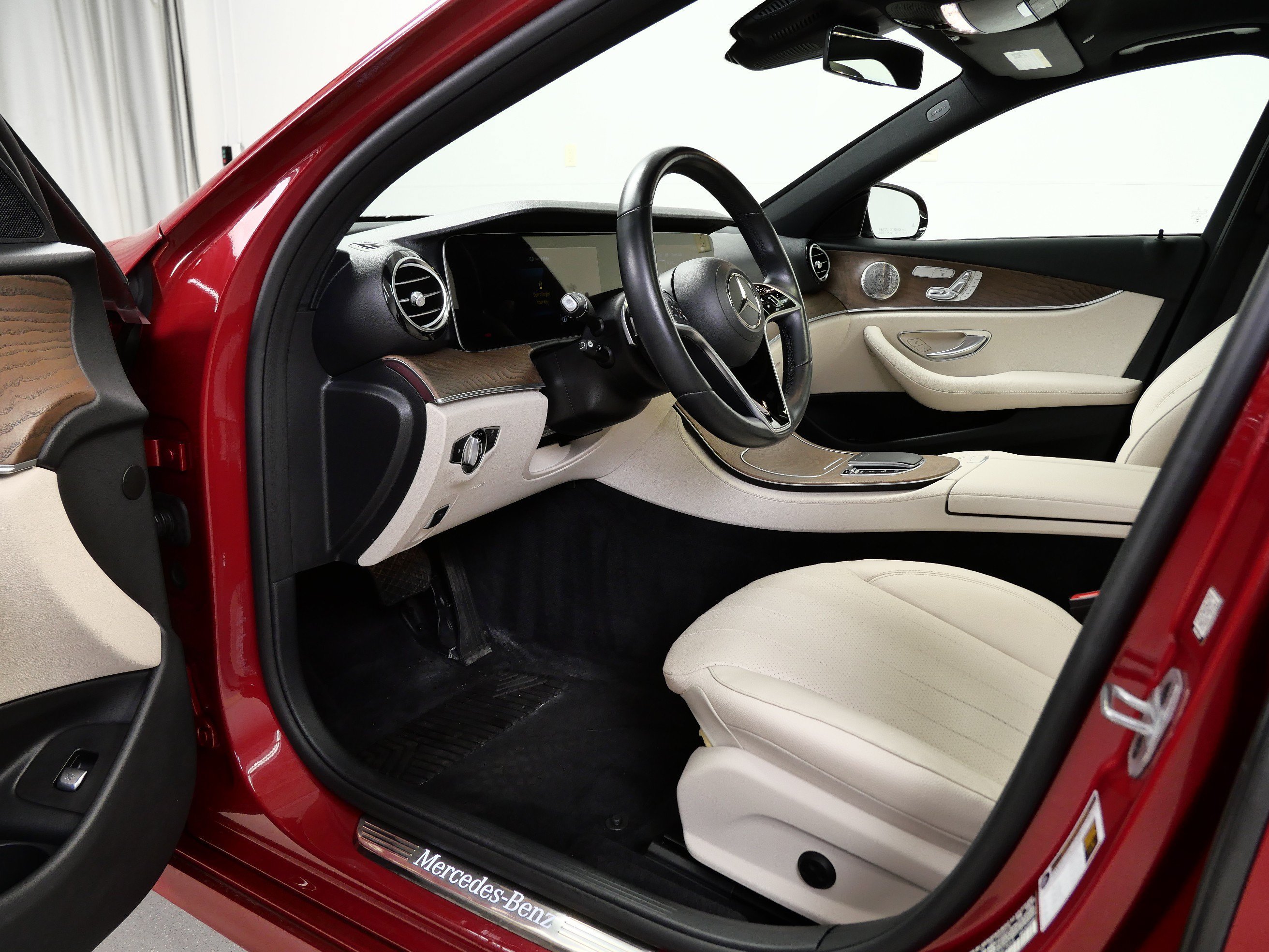 Used 2021 designo Cardinal Red Metallic Mercedes-Benz E 350 image 14