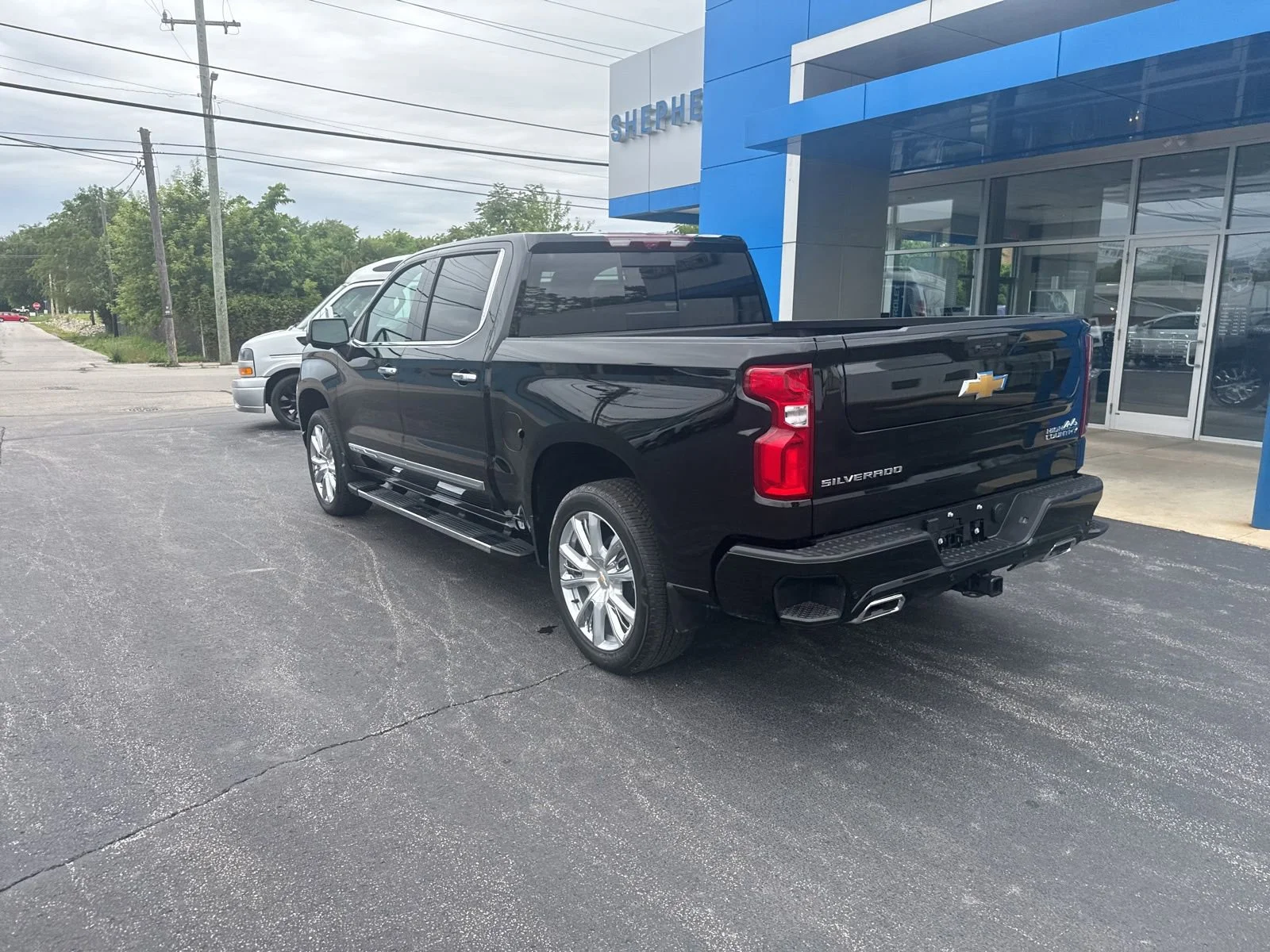 2026 Chevrolet Silverado 1500 High Country - Photo 8