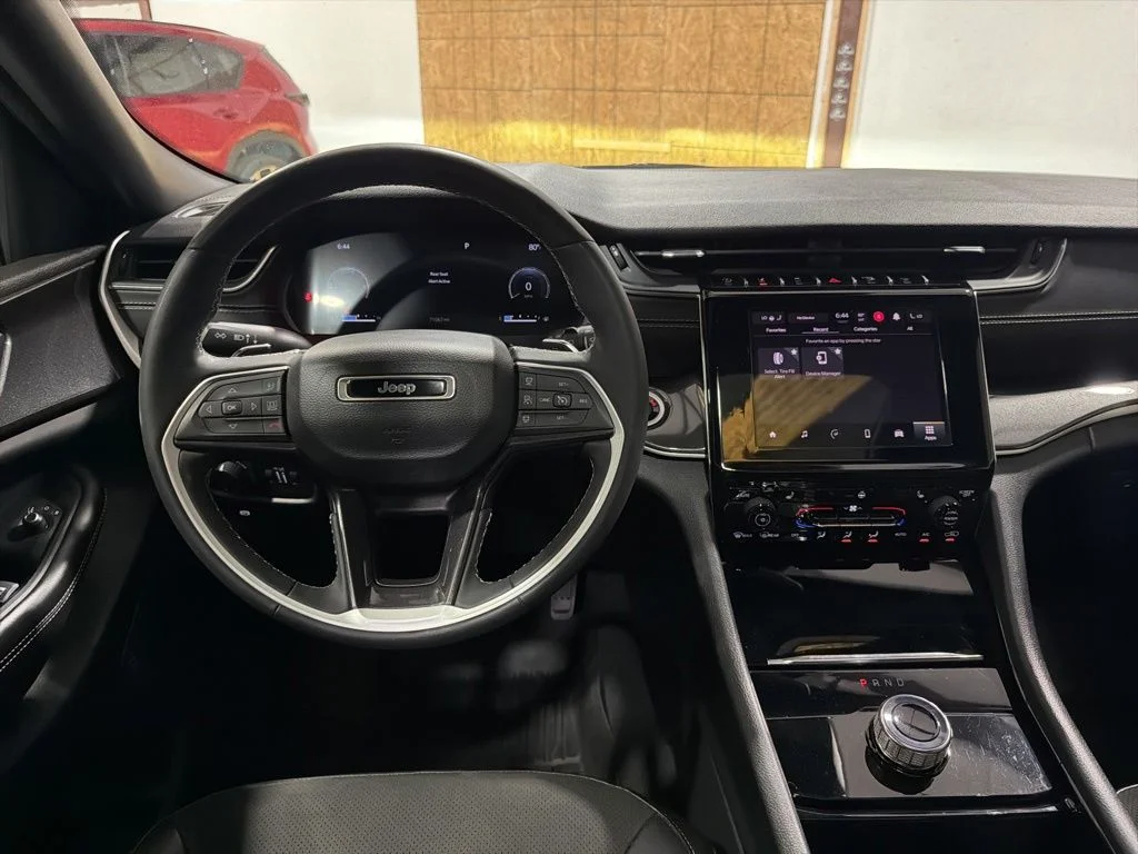 Used 2023 Gray Jeep Altitude X image 28
