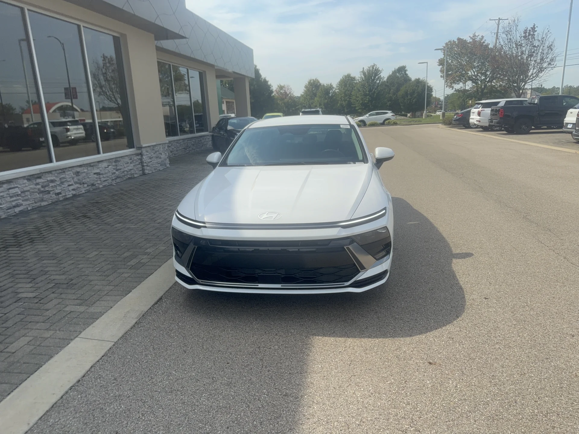 New 2026 Serenity White Pearl Hyundai SEL Sport image 10
