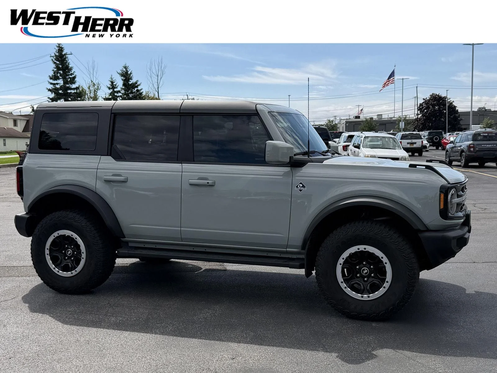 Used 2023 Cactus Green / Gray Ford Outer Banks image 1