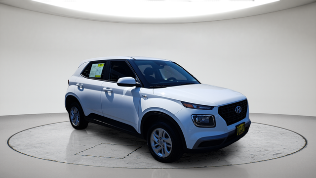 2026 Hyundai Venue SE