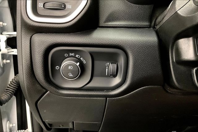 2024 RAM Ram 3500 Pickup Big Horn - Photo 38