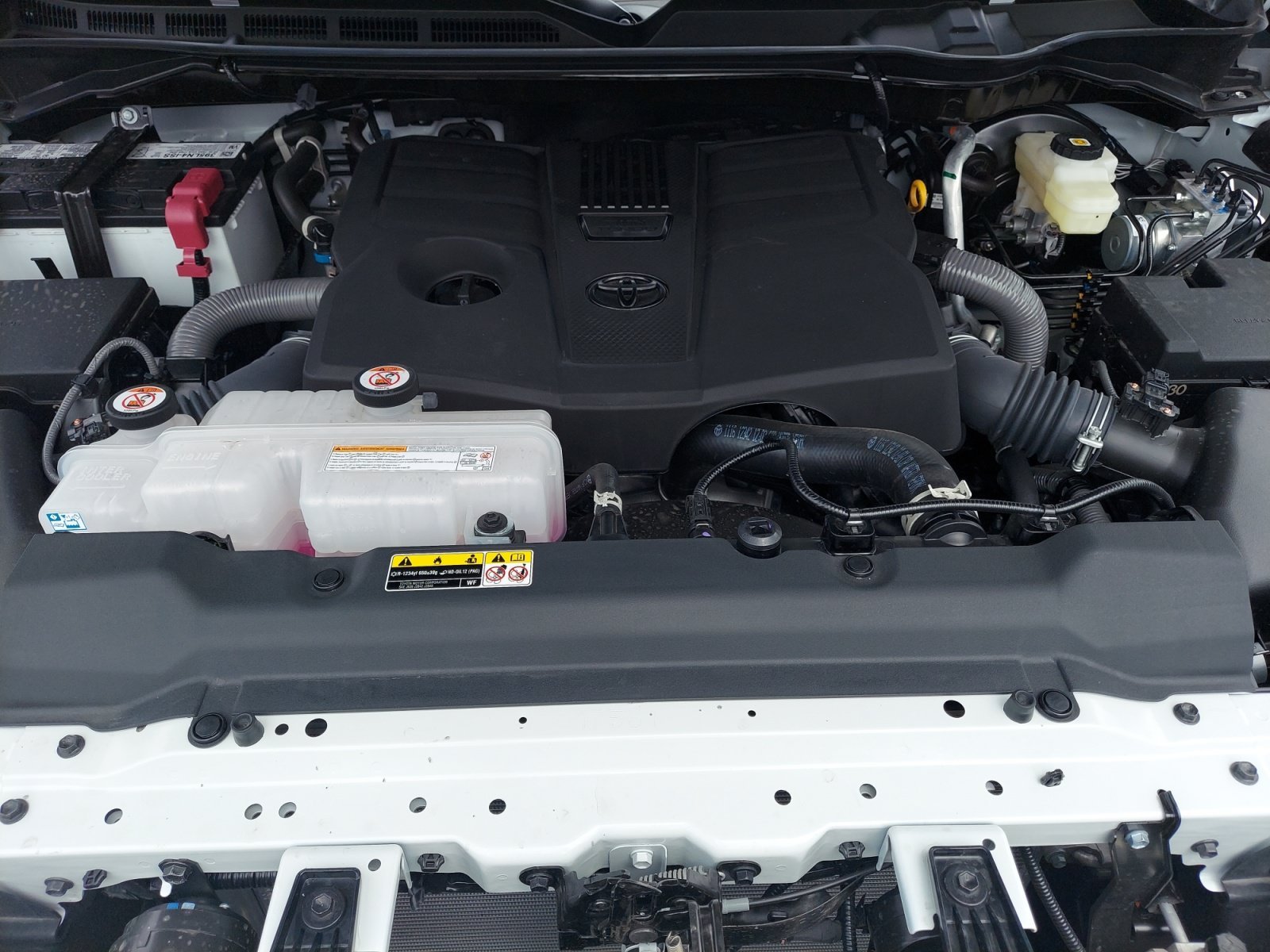 Used 2026 Ice Toyota Limited image 30