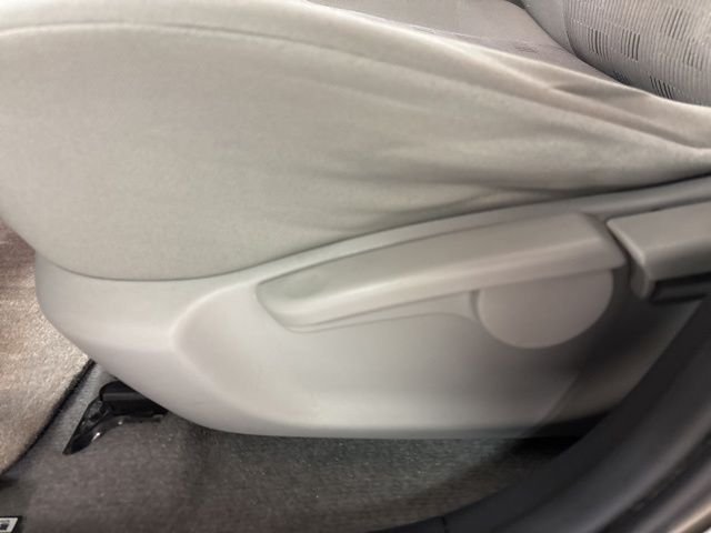 2012 Toyota RAV4 Base - Photo 13