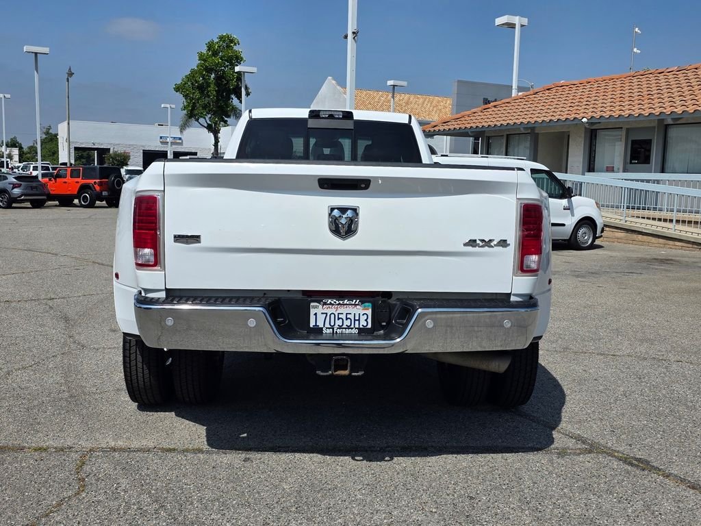 Used 2018 White Ram Laramie image 7