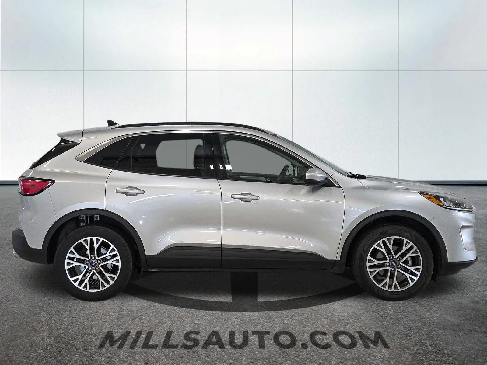 2020 Ford Escape SEL - Photo 9