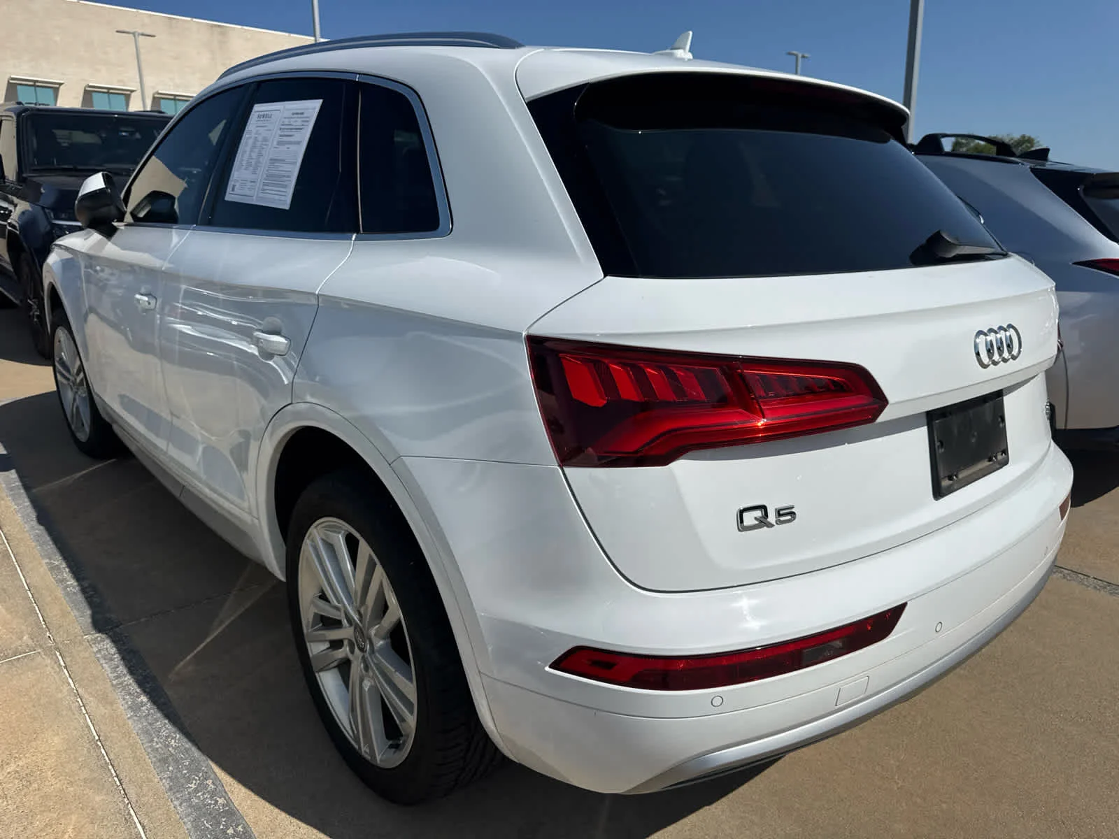 Used 2018 WHITE Audi Premium Plus image 4