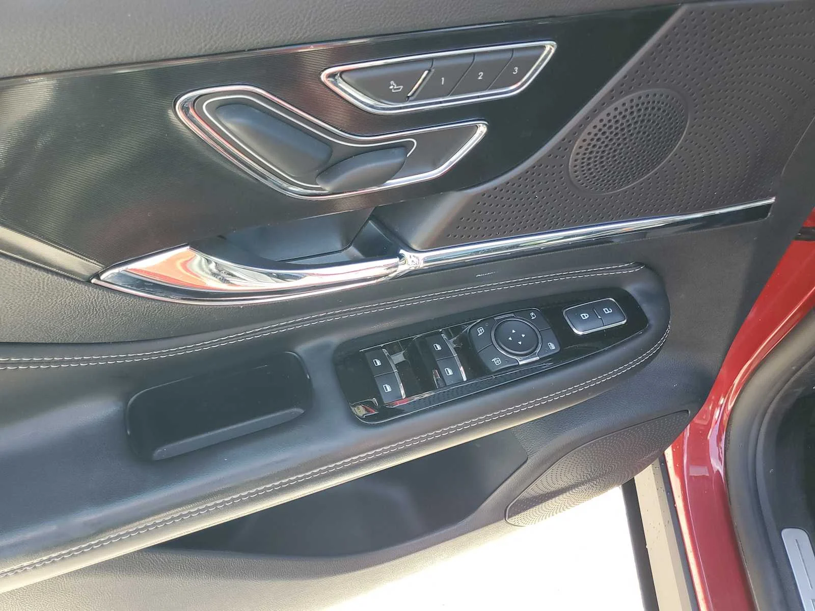 Used 2025 Lucid Red Lincoln Premiere image 20