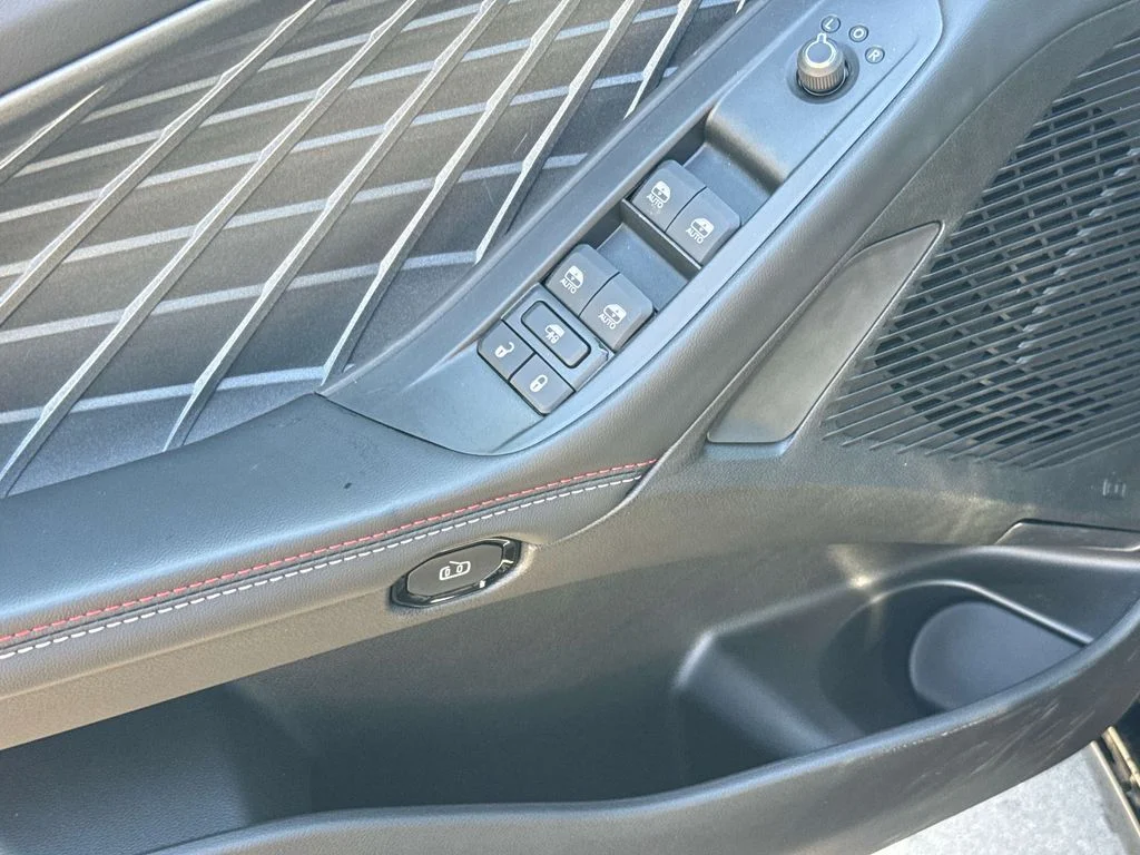 New 2026  Dodge R/T image 19