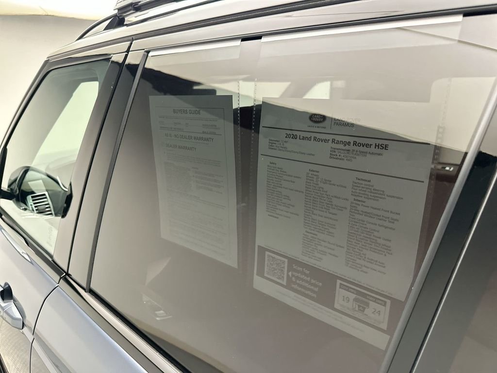 Used 2020  Land Rover HSE image 32