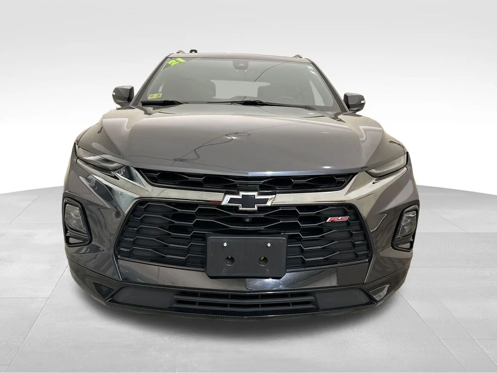 Used 2021 Gray Chevrolet RS image 9